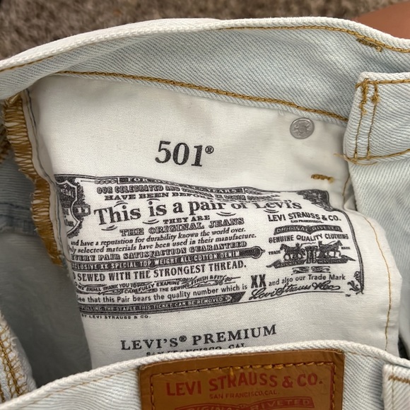 Levi 501 Cutout Cropped High Waisted Jeans - Picture 8 of 11